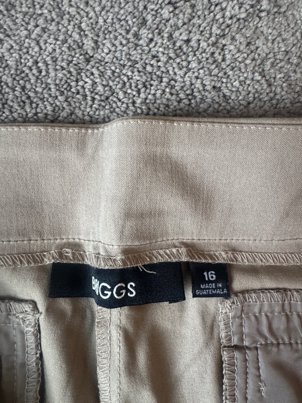 Briggs Khaki Comfort Waist Pull On Dress Pants SIZE 16 NWT - Picture 3 of 6